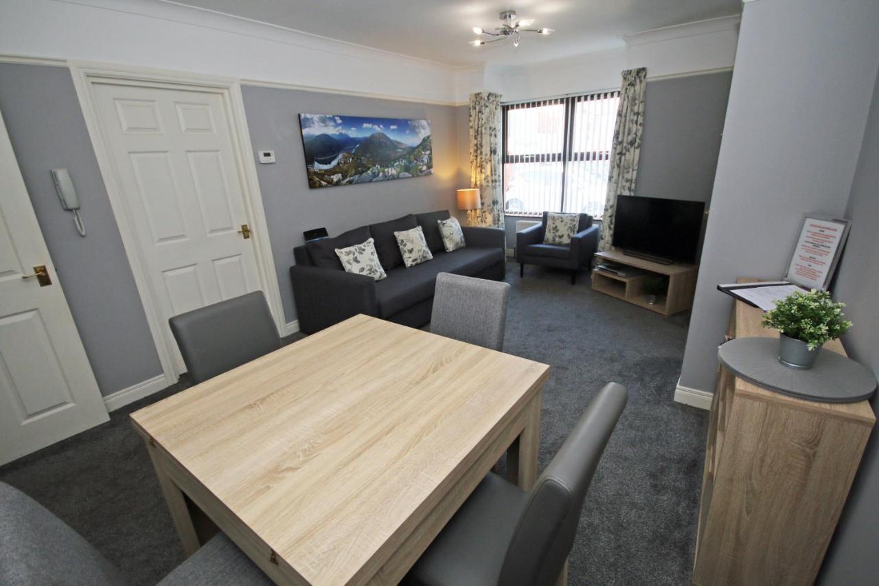 Modern Belfast Apartment Exterior photo
